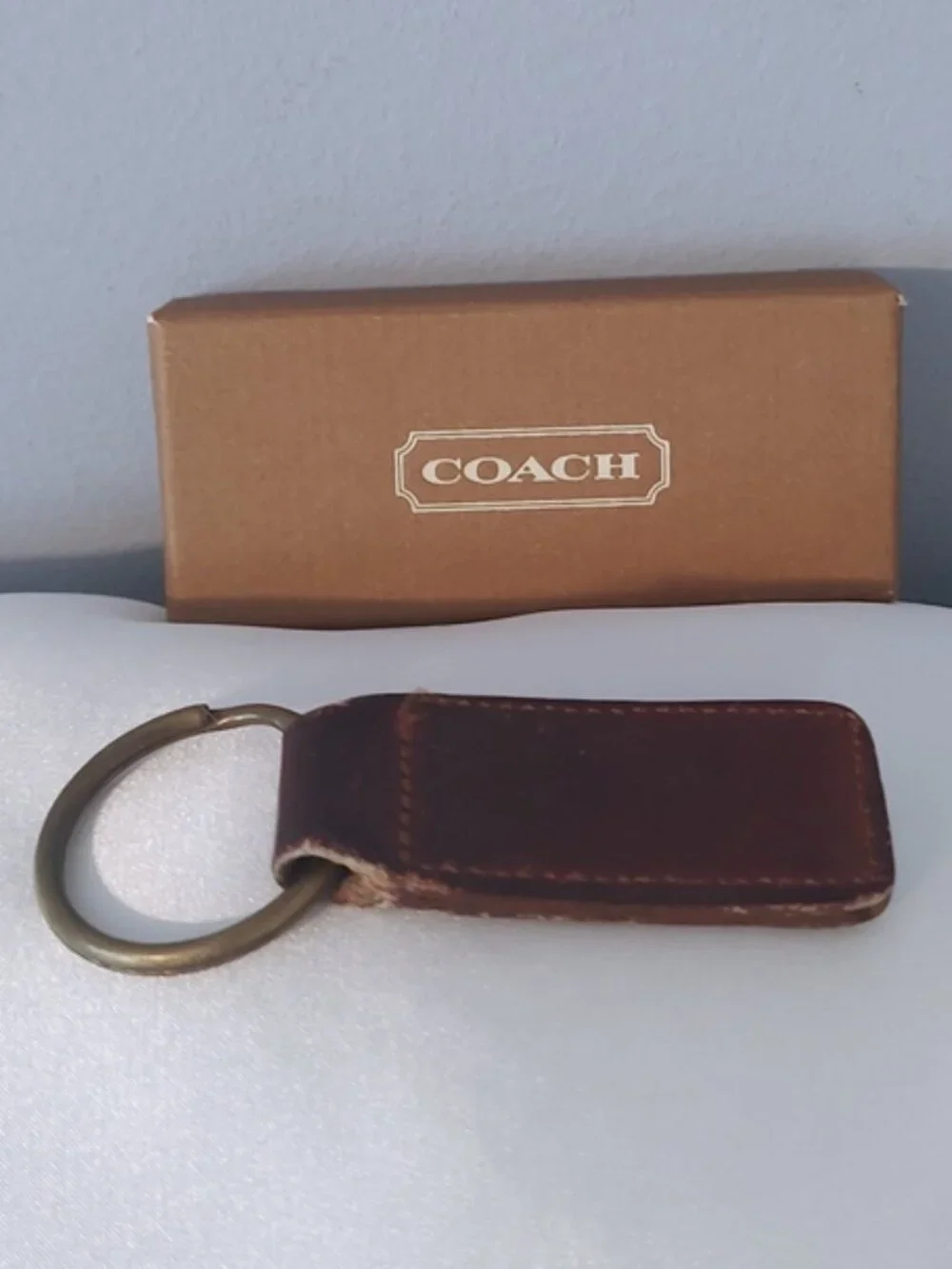 Coach vintage 70s 80s leather brass key fob w/ original box VGUC